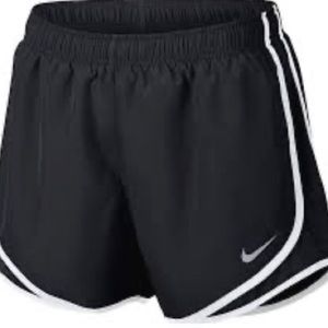 Women’s Nike Tempo Running Shorts